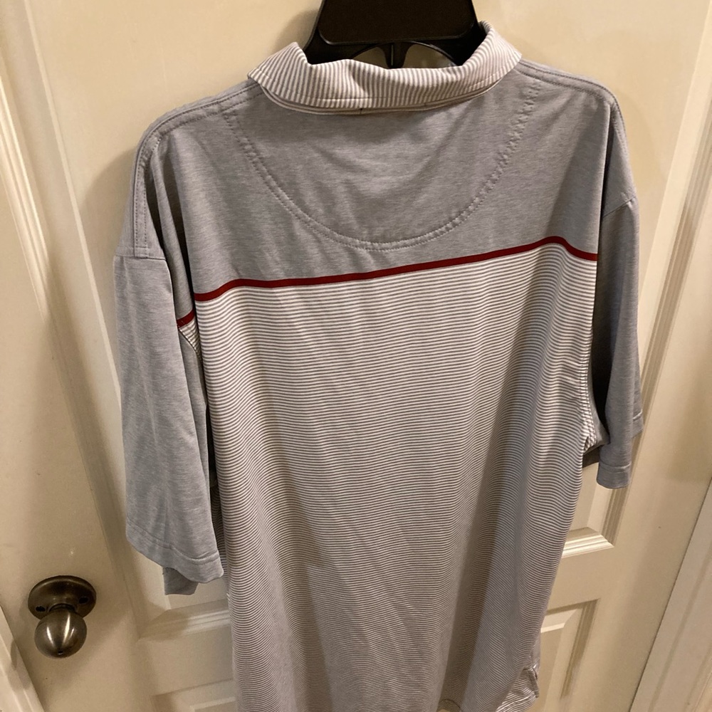 🌟2/$20 Tour play mens top - Picture 10 of 10